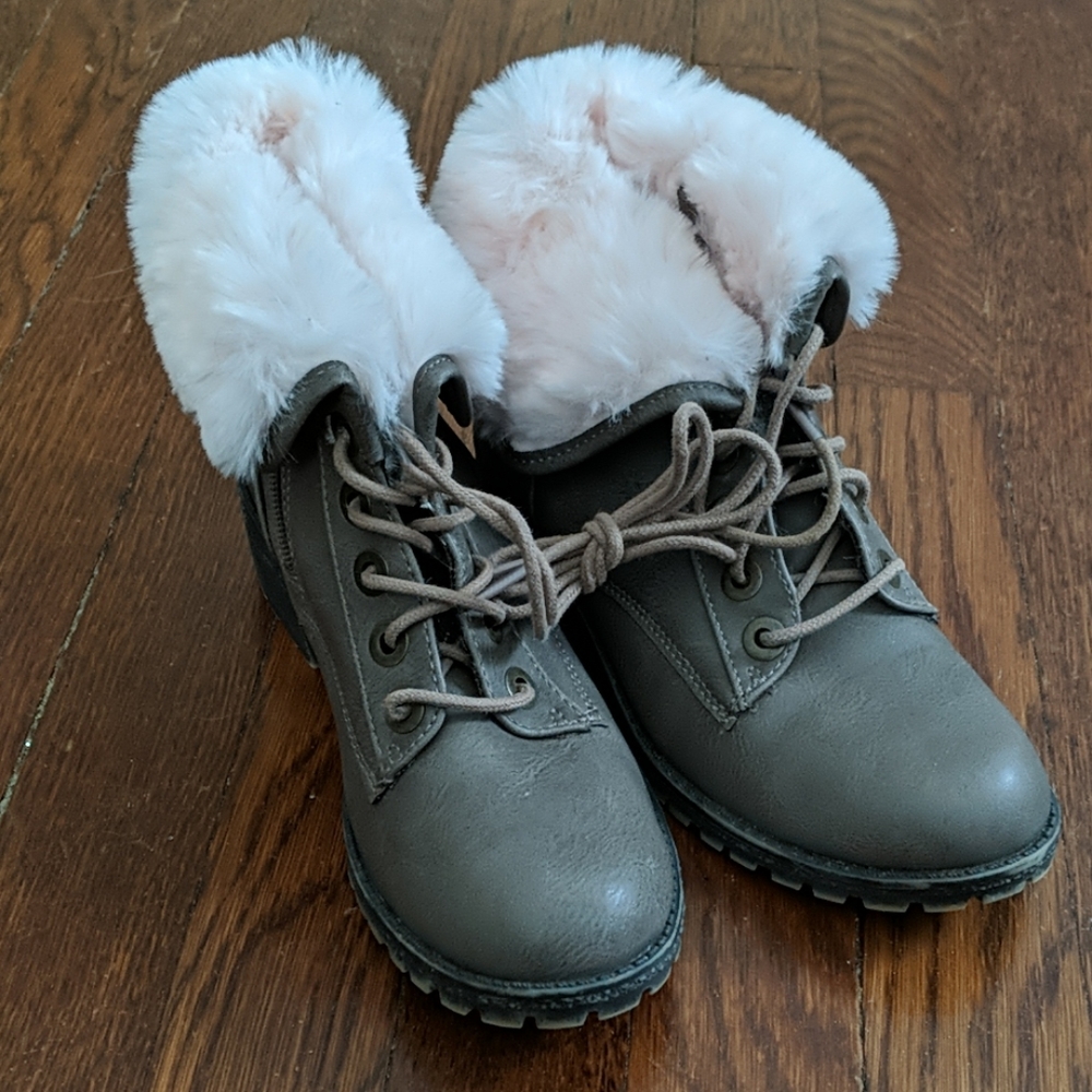 Girls Fashion Boots